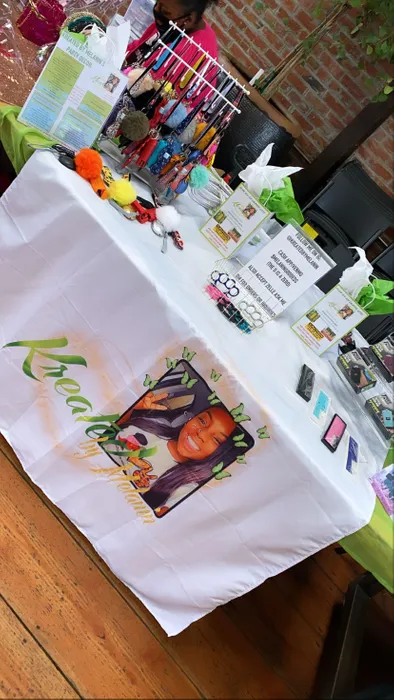 CustomPatchFactory.Com