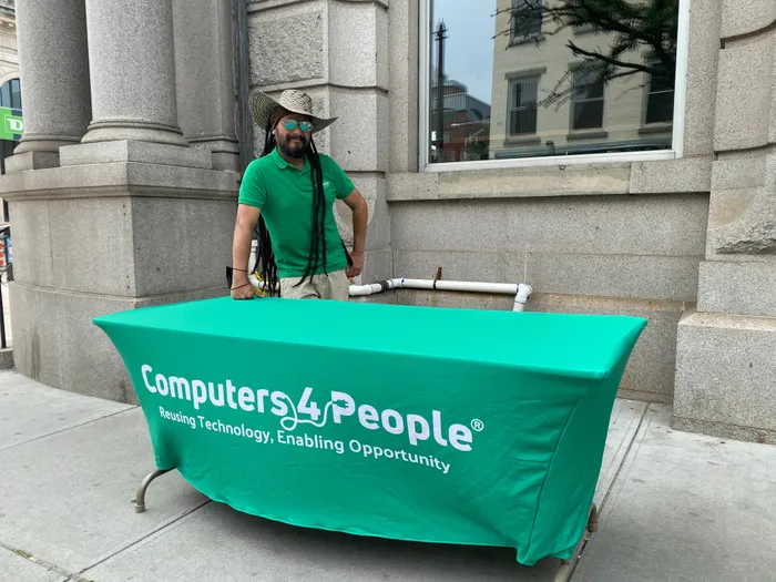 CustomPatchFactory.Com