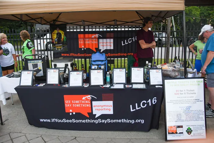 CustomPatchFactory.Com