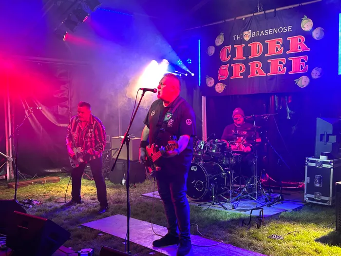 CustomPatchFactory.Com