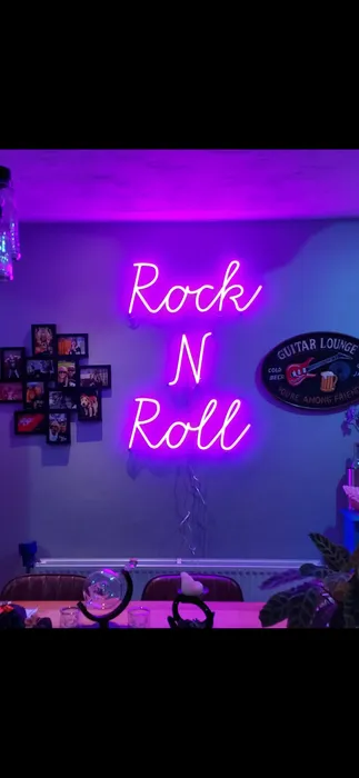 CustomPatchFactory.Com - Custom Neon Sign