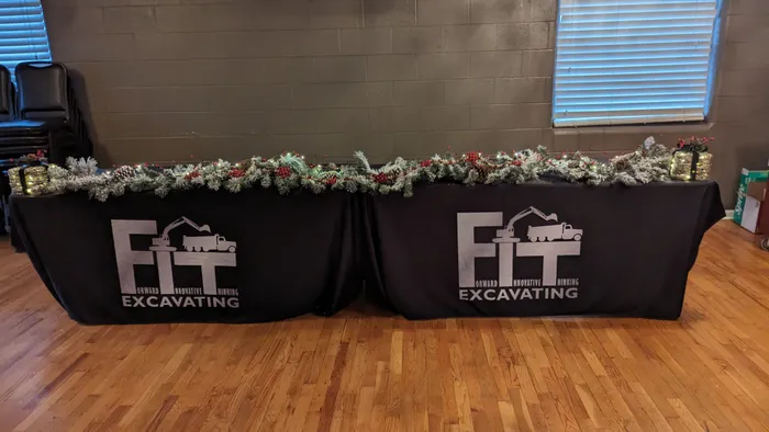 CustomPatchFactory.Com - Custom Rectangle Table Covers