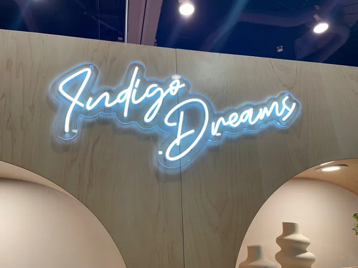 CustomPatchFactory.Com - Artwork Neon Sign