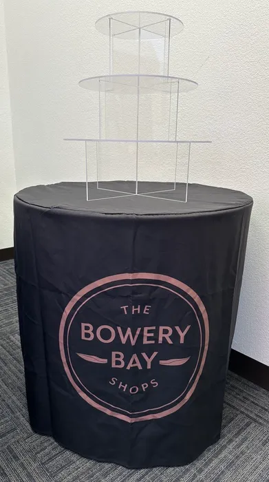 CustomPatchFactory.Com - Custom Round Table Covers