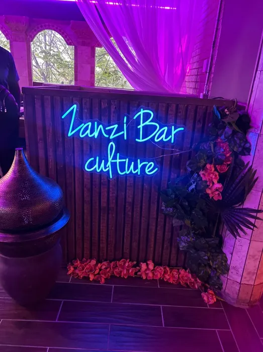 CustomPatchFactory.Com - Custom Neon Sign