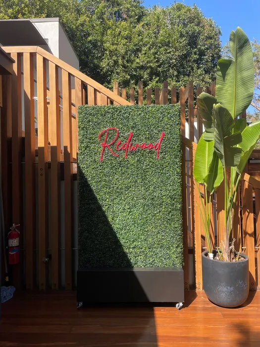 CustomPatchFactory.Com - Custom Neon Sign