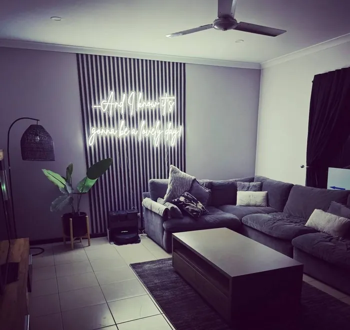 CustomPatchFactory.Com - Custom Neon Sign