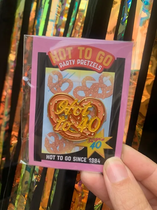 CustomPatchFactory.Com - Hard Enamel Pin