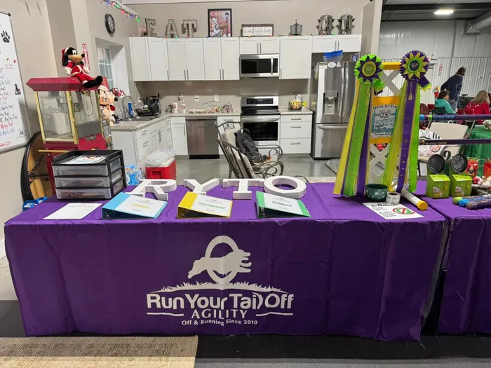 CustomPatchFactory.Com - Custom Rectangle Table Covers