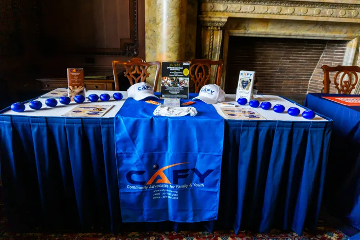 CustomPatchFactory.Com - Custom Rectangle Table Covers