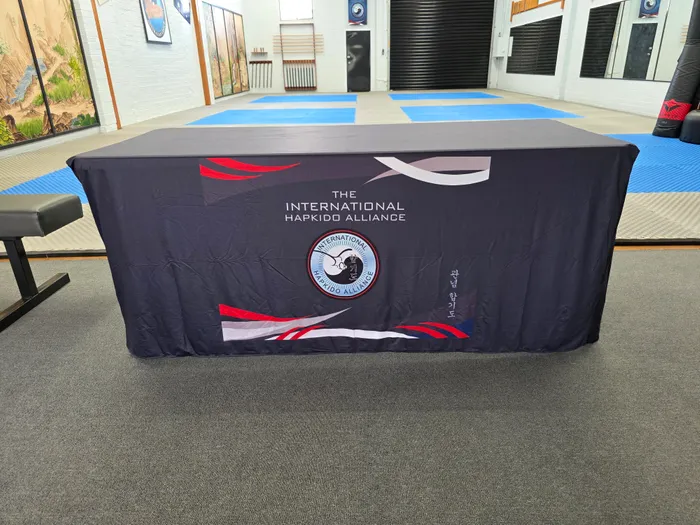 CustomPatchFactory.Com - Custom Rectangle Table Covers