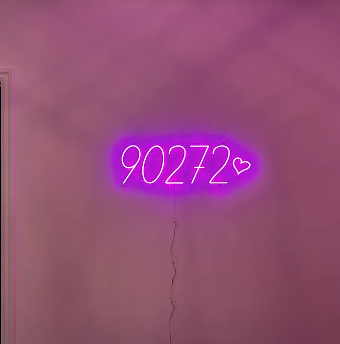 CustomPatchFactory.Com - Custom Neon Sign