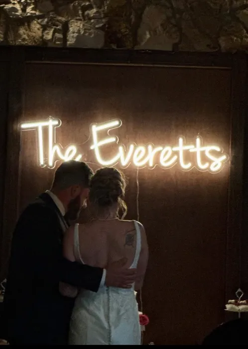 CustomPatchFactory.Com - Custom Neon Sign