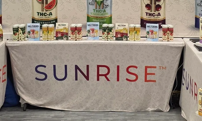 CustomPatchFactory.Com - Custom Rectangle Table Covers