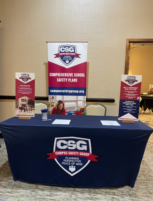 CustomPatchFactory.Com - Roll Up Banner Stands