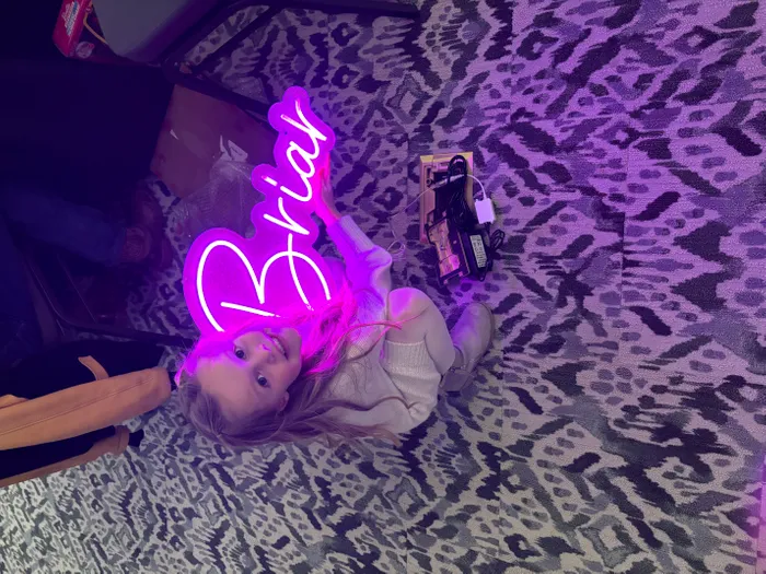 CustomPatchFactory.Com - Custom Neon Sign