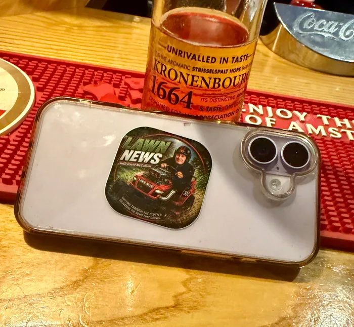 CustomPatchFactory.Com - Paper Coasters