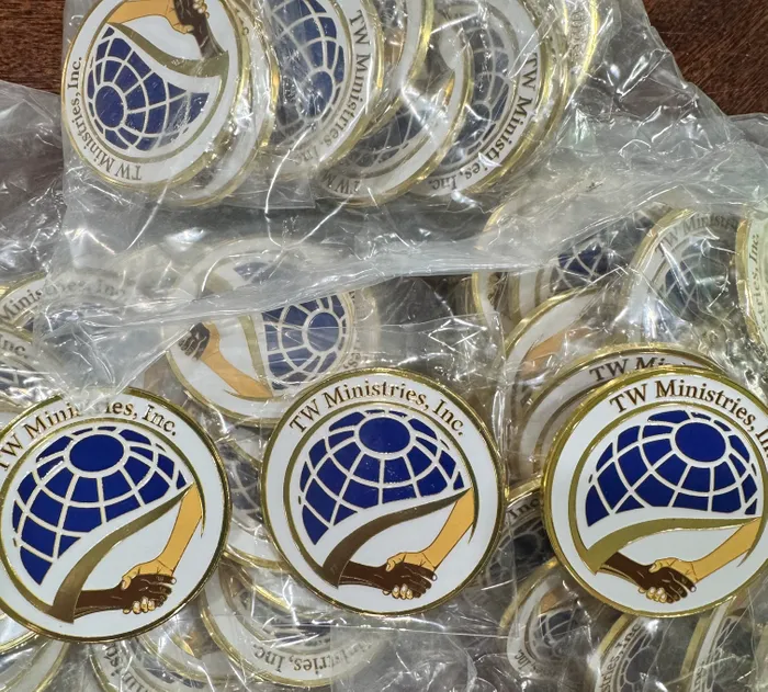 CustomPatchFactory.Com - Hard Enamel Pin