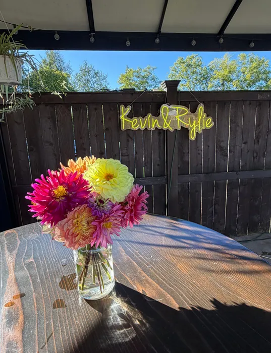 CustomPatchFactory.Com - Custom Neon Sign