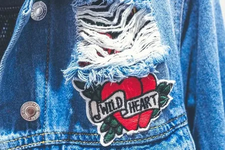 How To Remove Patch Glue: Effective Methods For Different Fabrics, Clothes & Shirts